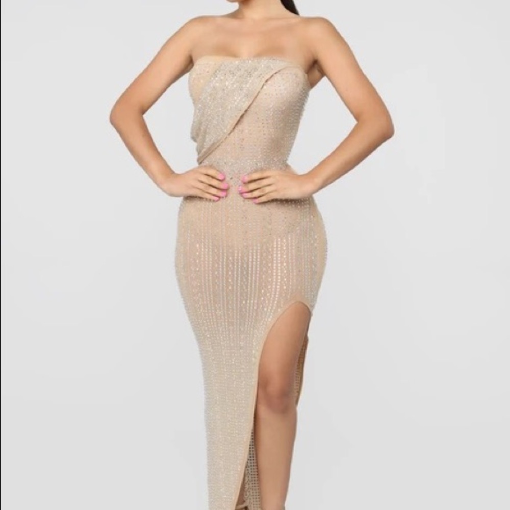 MORE THAN A MOMENT RHINESTONE DRESS